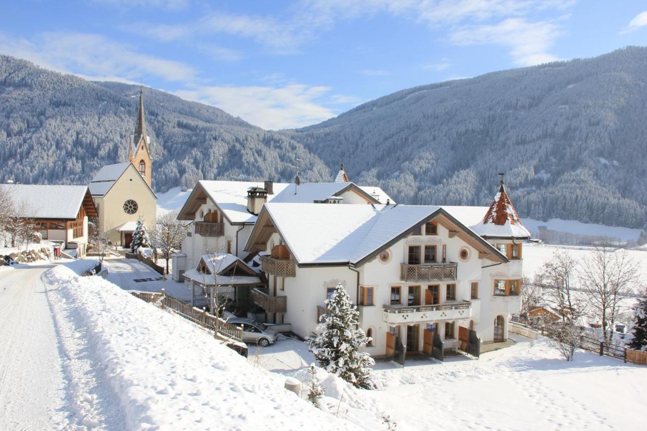 Turmhotel Gschwendt Planca di Sopra Exterior foto